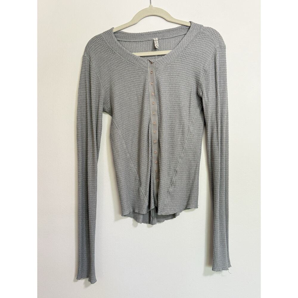 Free People Going Places Gray Button Down Thermal LS Shirt Size LARGE - Picture 6 of 10